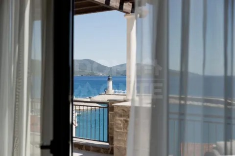 Rent, two bedroom apartment, 125m², Luštica Bay, Tivat - image 1