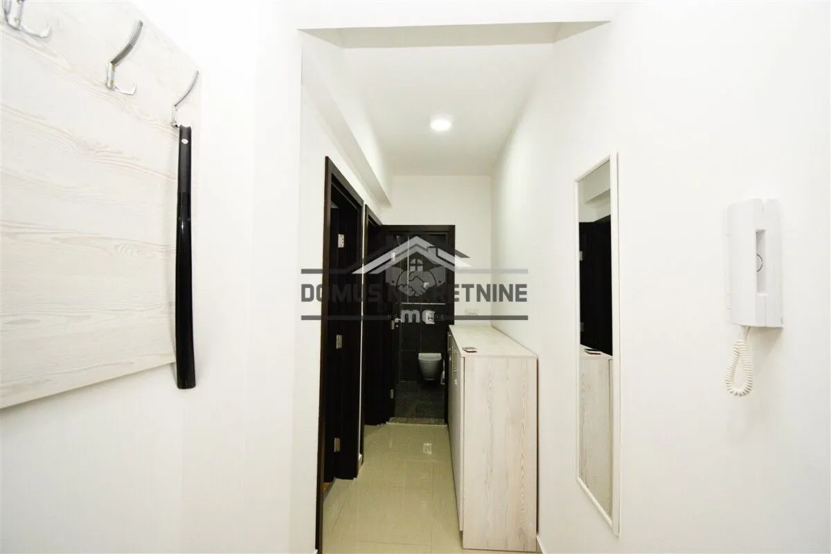 Izdavanje, dvosoban stan, 70m², Vezirov Most, Podgorica
