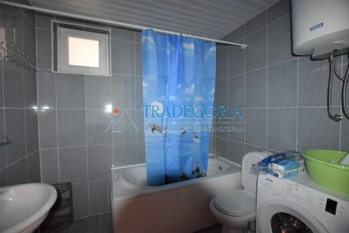 Prodaja, četvorosoban stan, 160m², Petrovac, Budva