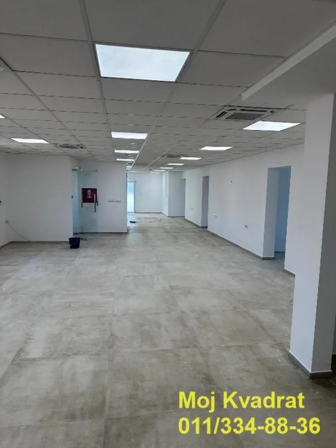 Rent, office space, 440m², Retenzija, Beograd