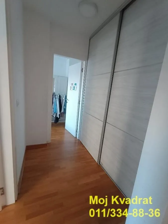 Izdavanje, trosoban stan, 107m², Kluz, Zvezdara Sve Podlokacije