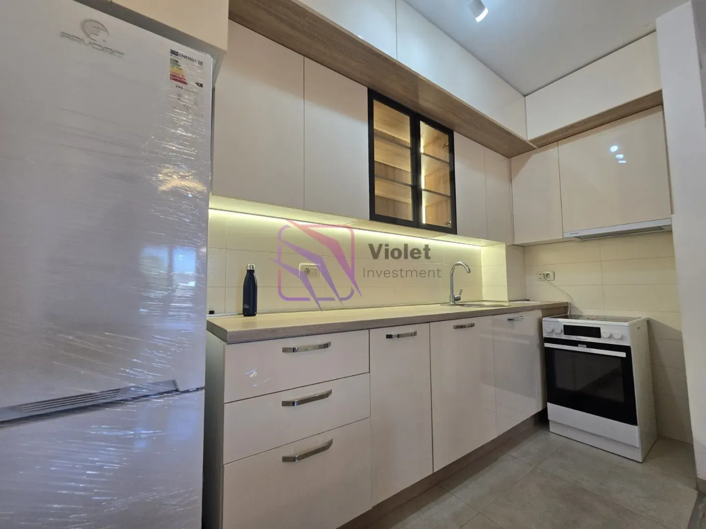 Izdavanje, dvosoban stan, 70m², City Kvart, Podgorica