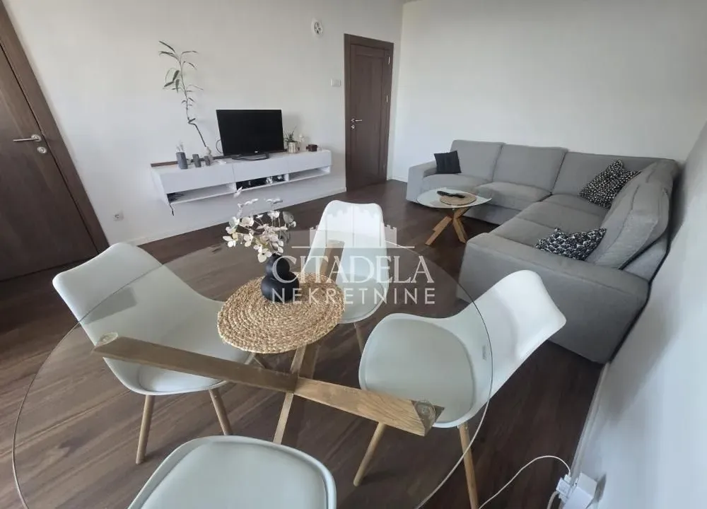 Sale, two bedroom apartment, 52m², Petlovo Brdo, Beograd