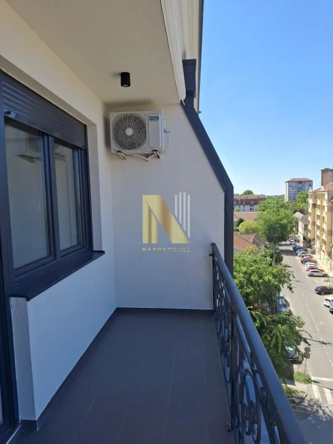 Prodaja, trosoban stan, 78m², Centar, Subotica