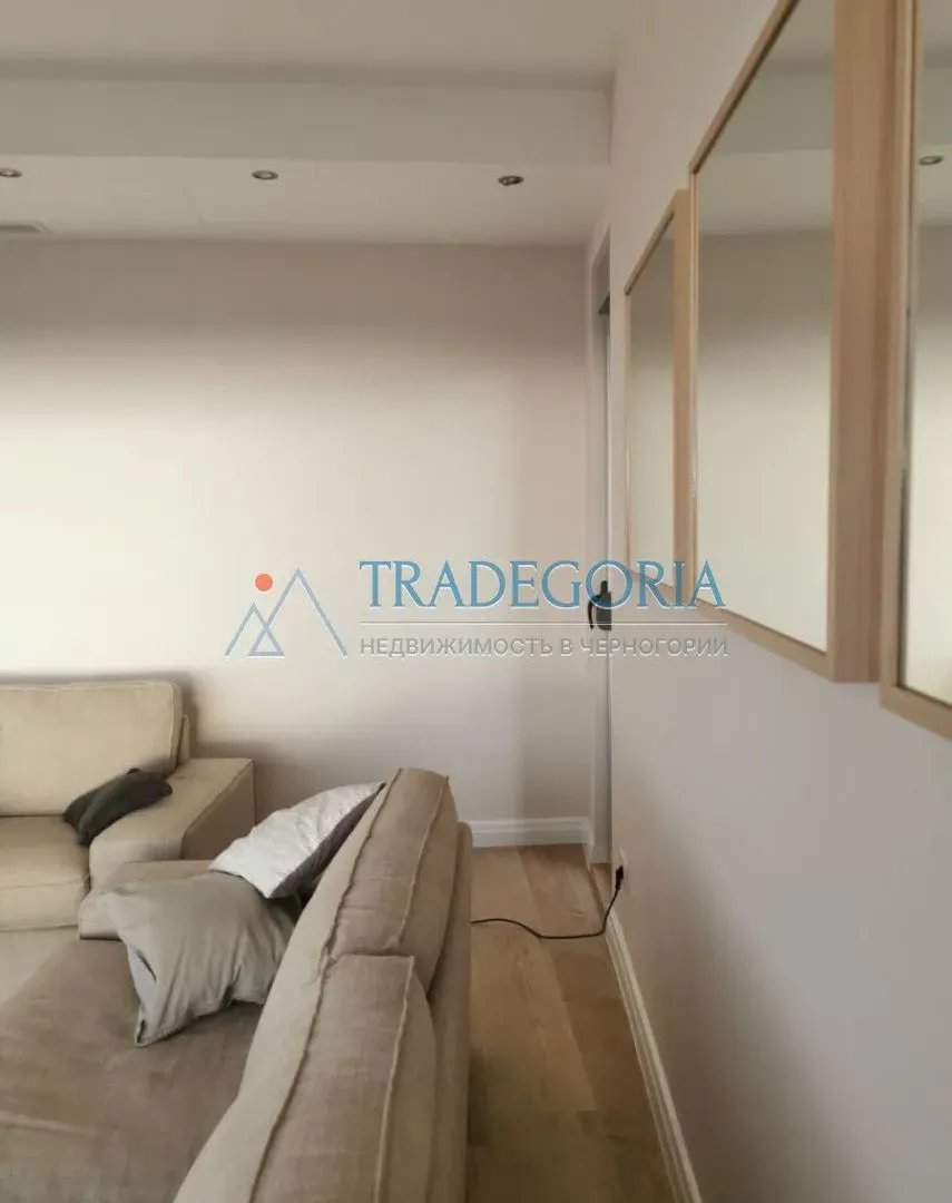 Prodaja, dvosoban stan, 100m², Tivat, Crna Gora