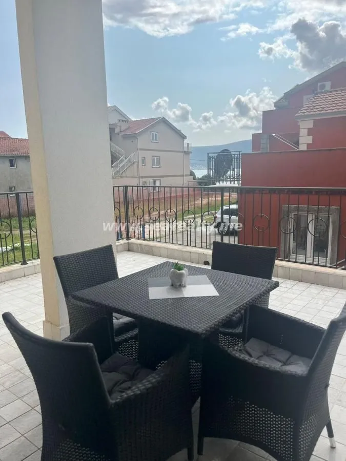 Rent, one bedroom apartment, 70m², Donja Lastva, Tivat