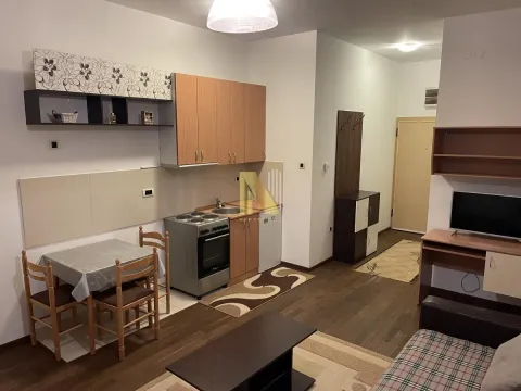 Izdavanje, garsonjera, 27m², Bulevar Evrope, Novi Sad Sve Podlokacije - image 5