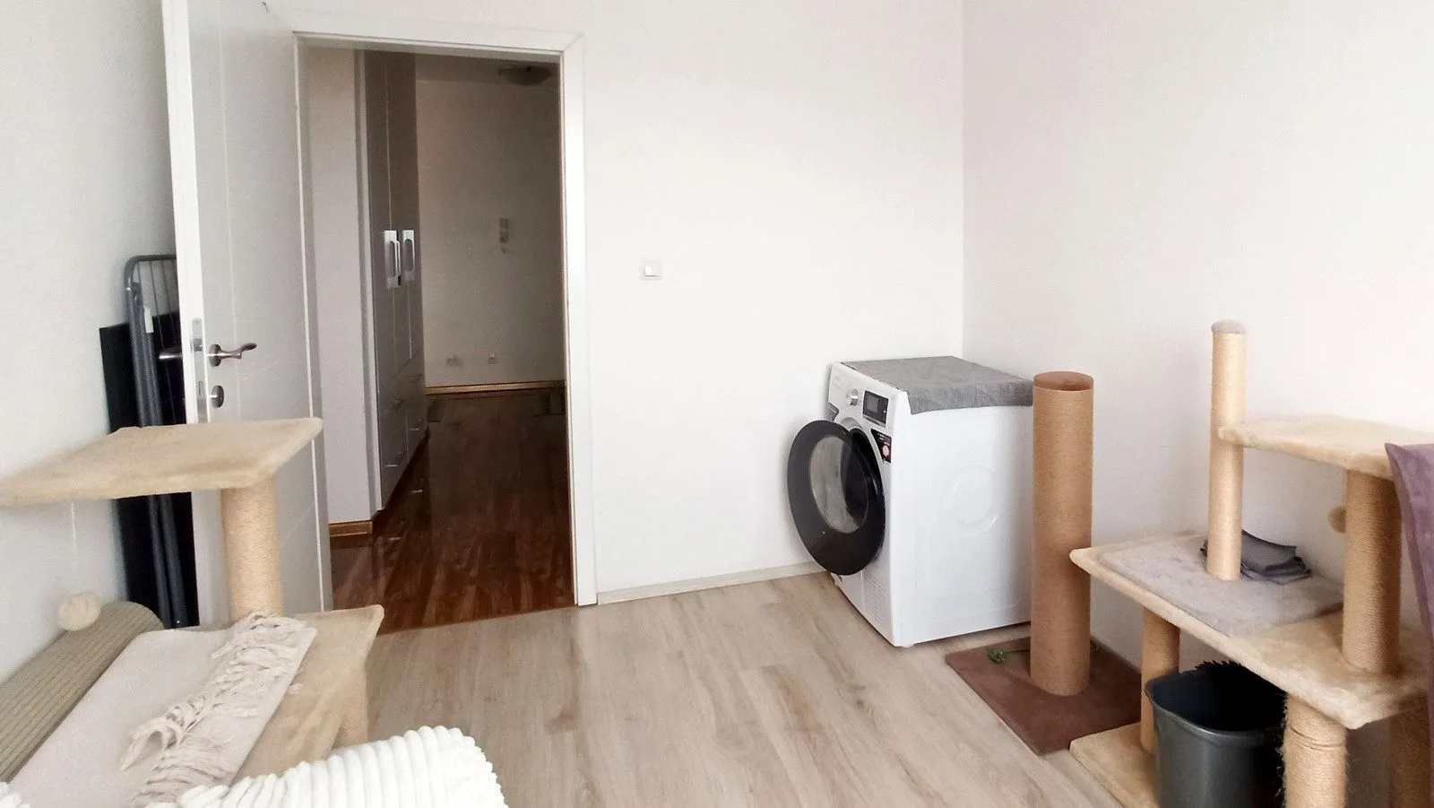 Prodaja, četvorosoban stan, 111m², Centar, Loznica