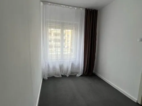 Rent, office space, 84m², Stari grad, Novi Sad - image 4