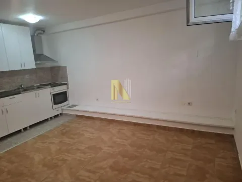 Prodaja, garsonjera, 28m², Socijalno, Novi Sad Sve Podlokacije - image 5