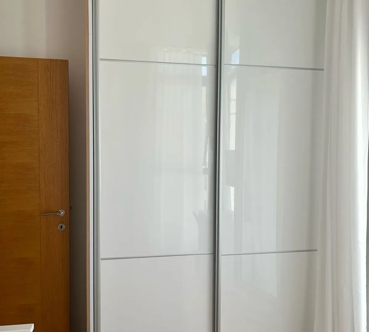Izdavanje, dvosoban stan, 51m², Kava, Tivat