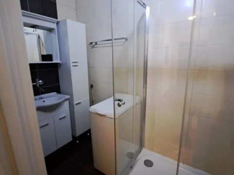 Rent, office space, 82m², Centar, Podgorica - image 8