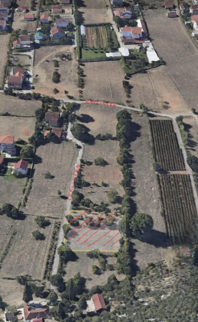 Prodaja, plac, 1800m², Tološi, Podgorica