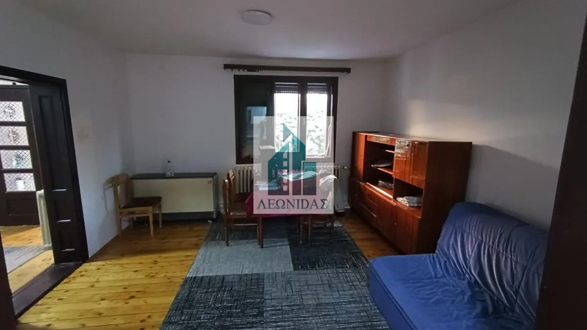 Izdavanje, trosoban stan, 100m², Palilula, Niš