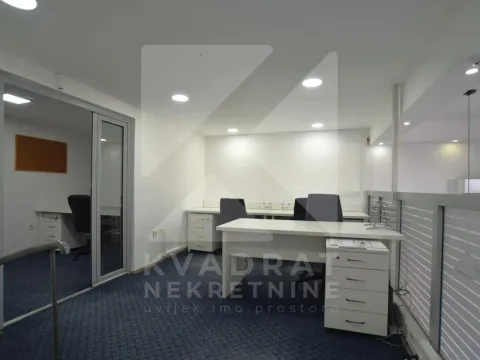 Izdavanje, poslovni prostor, 140m², Preko Morače, Podgorica - image 5