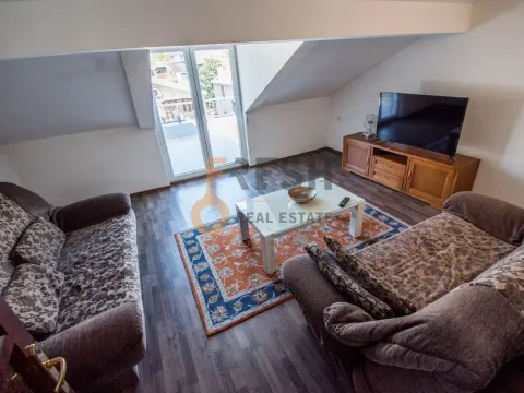 Prodaja, kuća, 450m², Stari Aerodrom, Podgorica - image 24