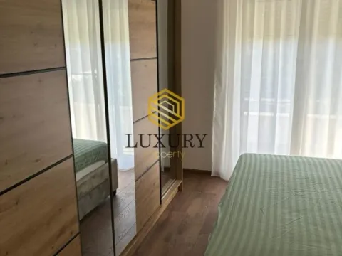 Izdavanje, trosoban stan, 180m², Tološi, Podgorica - image 3