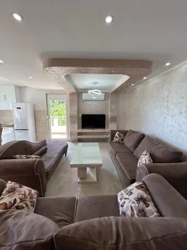 Rent, three bedroom apartment, 138m², Tuđemili, Bar - image 1
