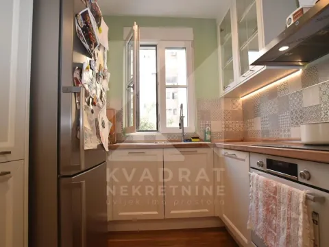 Sale, three bedroom apartment, 122m², Centar, Podgorica - image 10