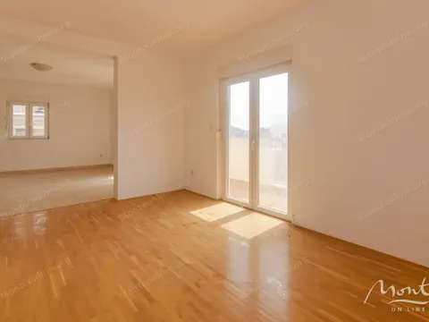 Sale, two bedroom apartment, 72m², Igalo, Herceg Novi - image 5