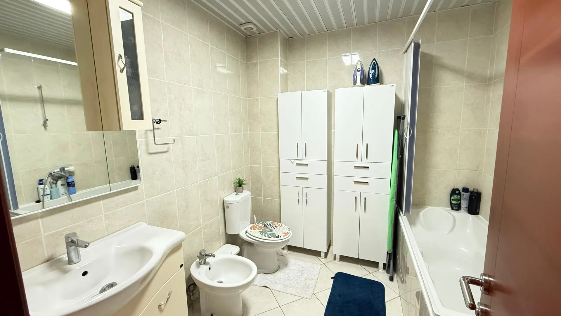 Sale, three bedroom apartment, 85m², Soho City, Bar