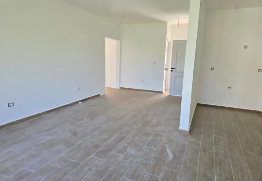 Sale, two bedroom apartment, 96m², Škaljari, Kotor