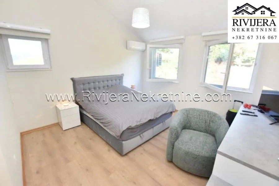 Prodaja, kuća, 192m², Đenovići, Herceg Novi