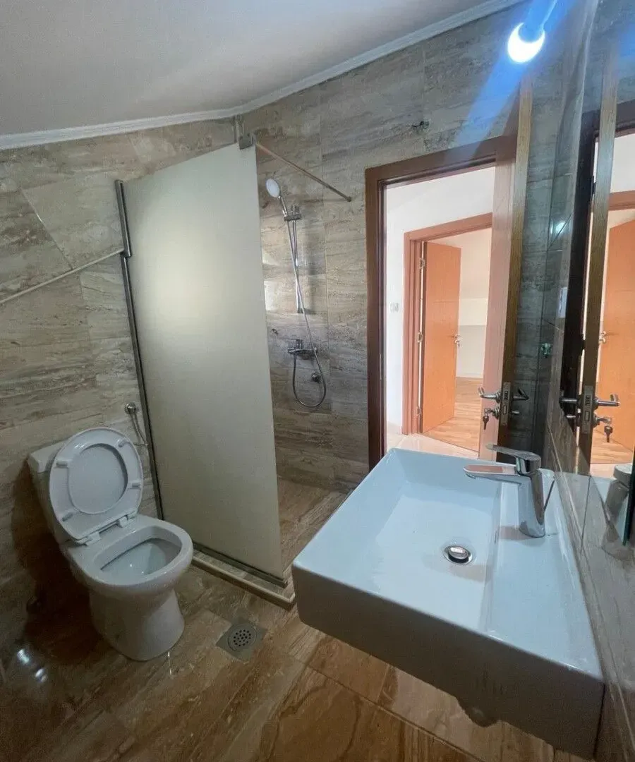 Prodaja, jednosoban stan, 42m², Ljubović, Podgorica