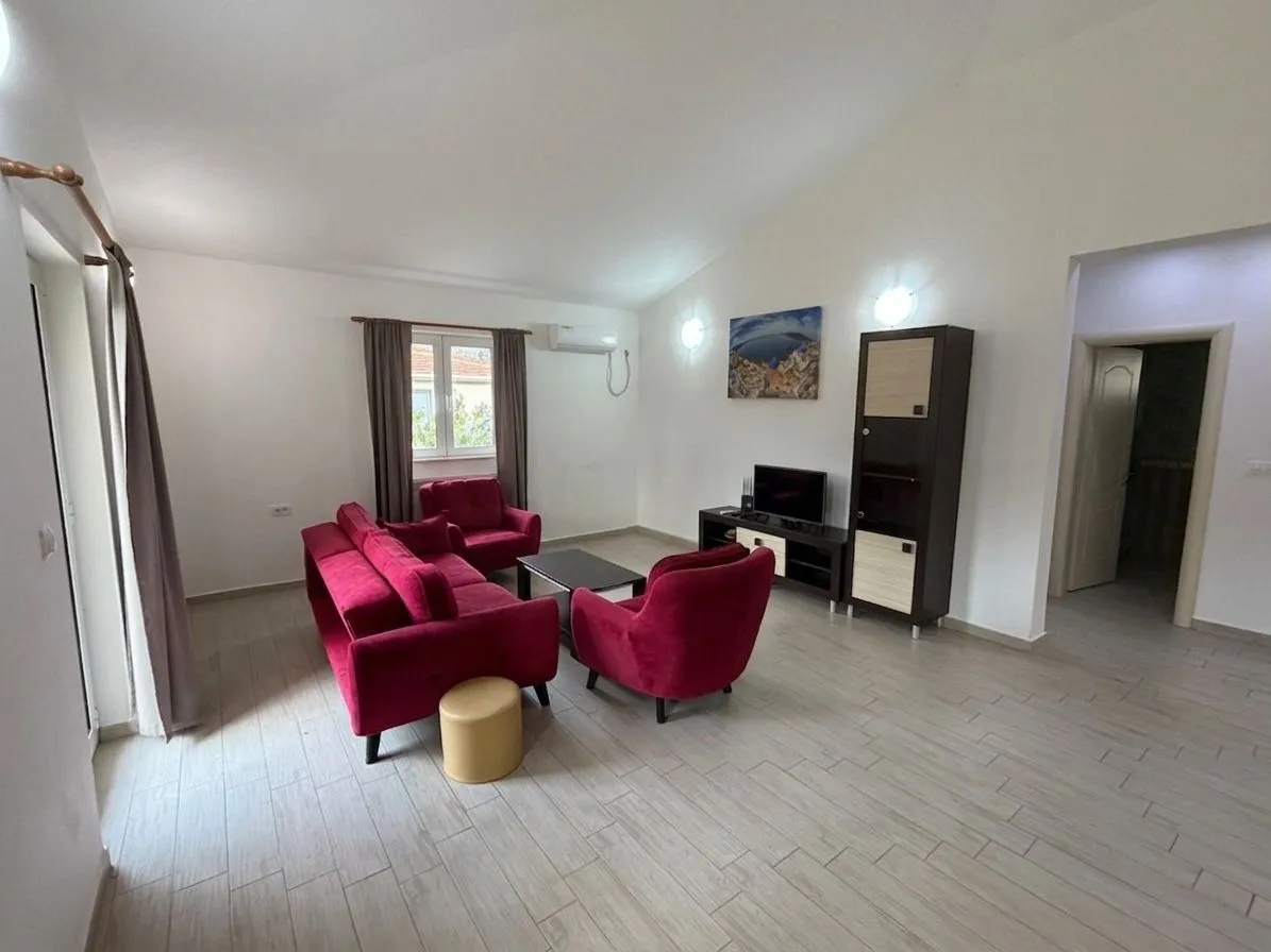 Prodaja, kuća, 116m², Župci, Bar