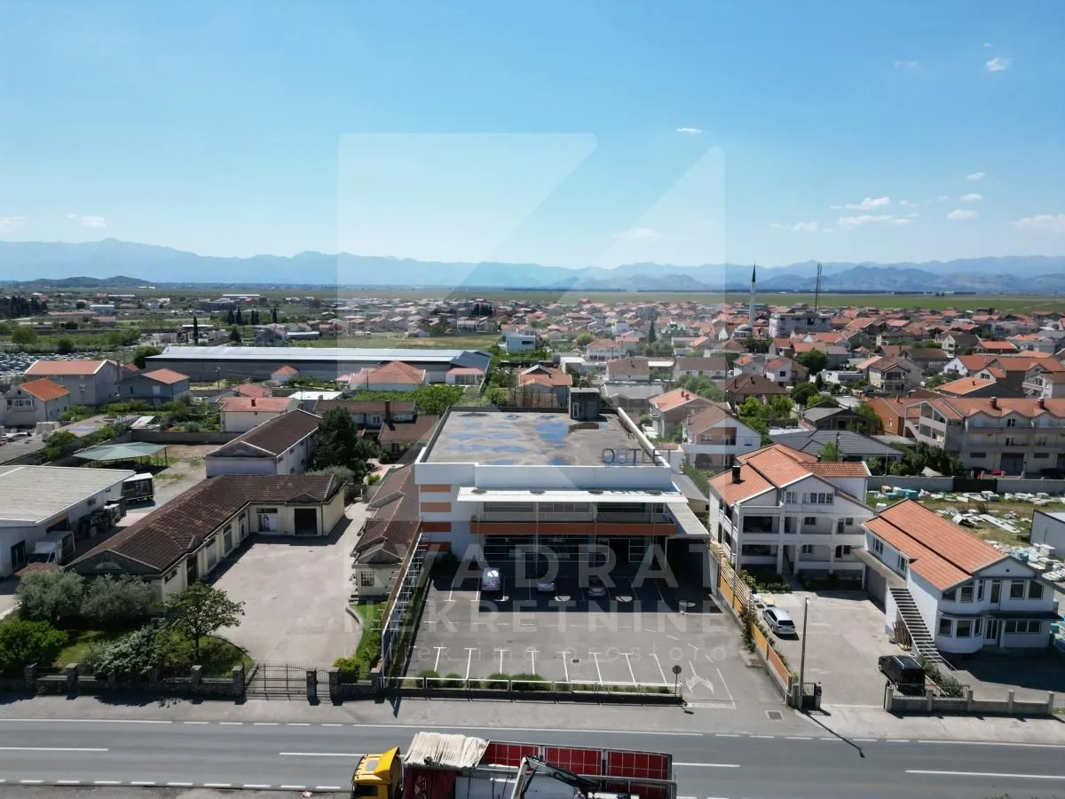 Rent, office space, 2450m², Tuzi, Podgorica