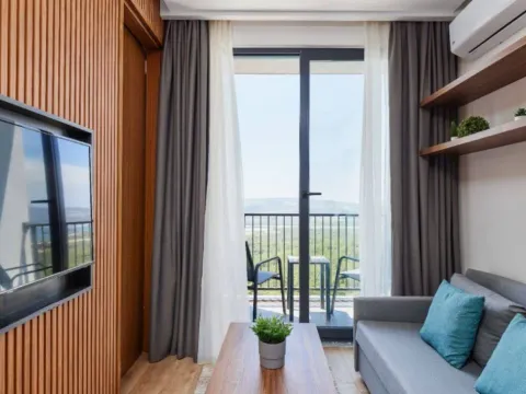 Izdavanje, jednosoban stan, 30m², Kavač, Kotor - image 9