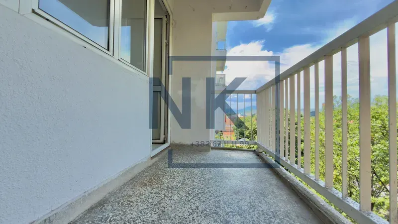 Prodaja, dvosoban stan, 71m², Pejton, Podgorica