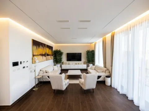 Rent, apartment, 131m², Sremska Kamenica, Petrovaradin - image 3