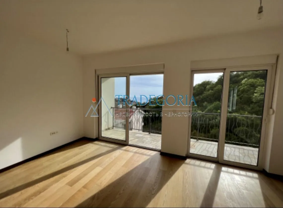 Prodaja, dvosoban stan, 70m², Pržno, Budva