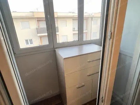 Prodaja, jednosoban stan, 53m², City Kvart, Podgorica - image 13