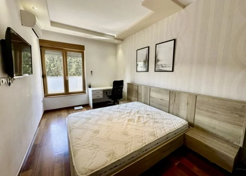 Rent, two bedroom apartment, 64m², Centar, Podgorica
