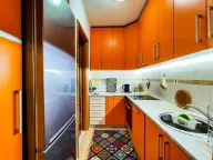 Izdavanje, trosoban stan, 90m², Preko Morače, Podgorica - image 7