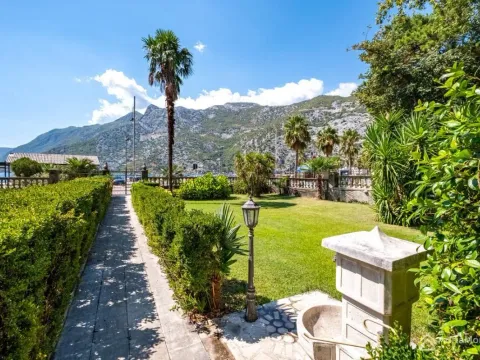 Prodaja, kuća, 112m², Risan, Kotor - image 5