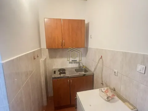 Rent, office space, 83m², Zabjelo, Podgorica - image 11