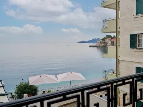 Sale, four bedroom apartment, 95m², Sveti Stefan, Budva - image 2