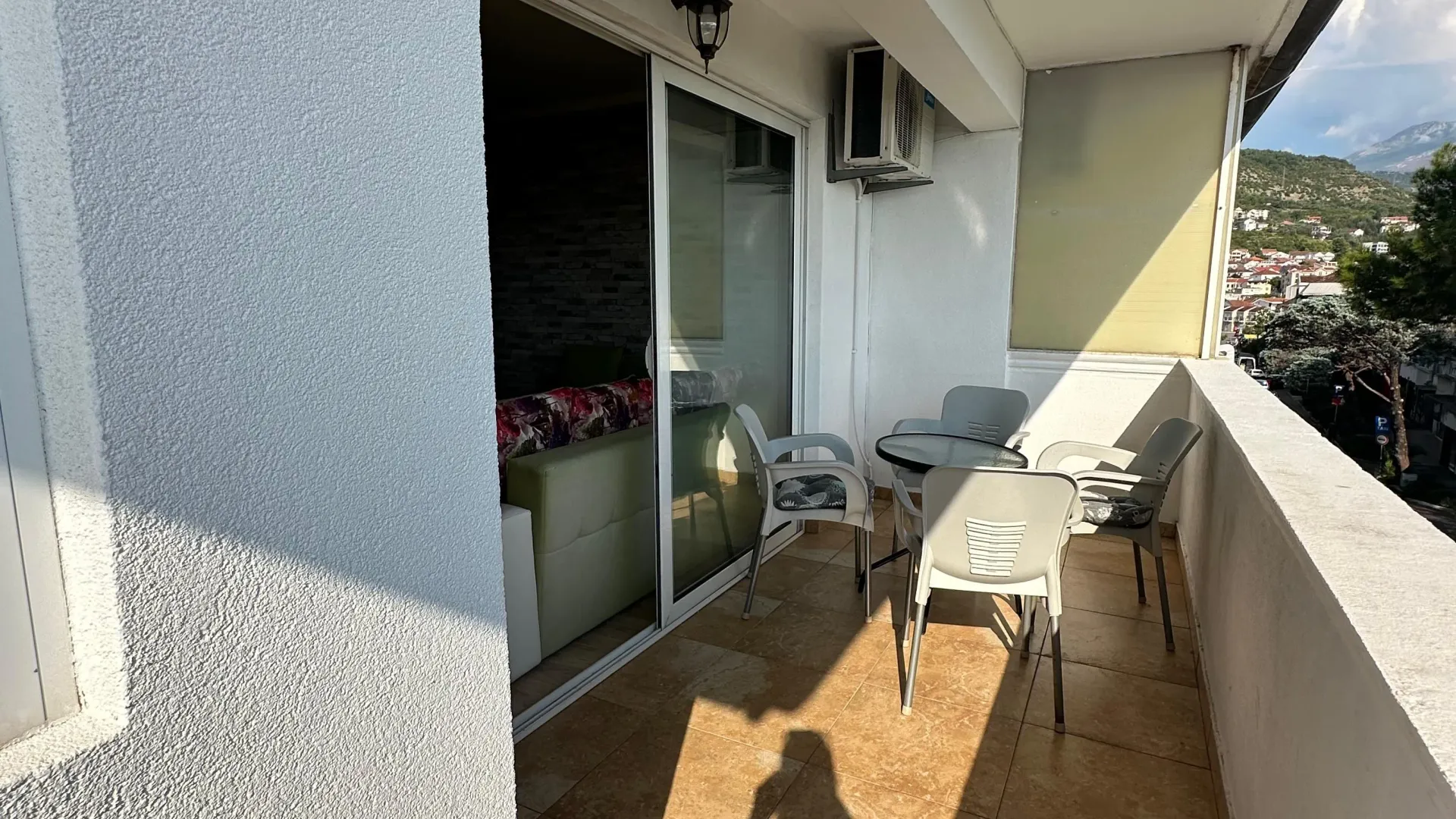 Rent, one bedroom apartment, 57m², Centar, Tivat