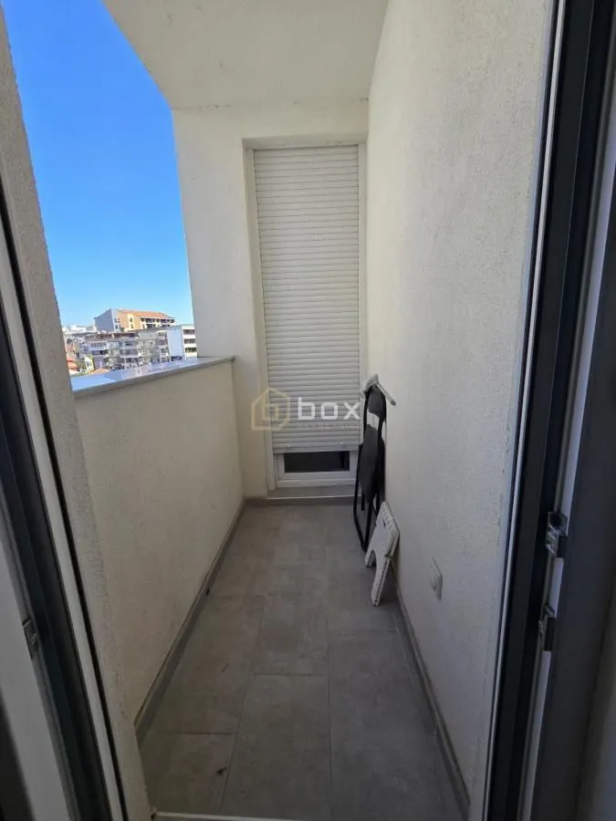 Rent, one bedroom apartment, 422m², Crveni Pevac, Niš
