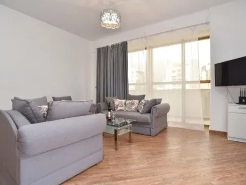 Izdavanje, dvosoban stan, 89m², Centar, Budva - image 2