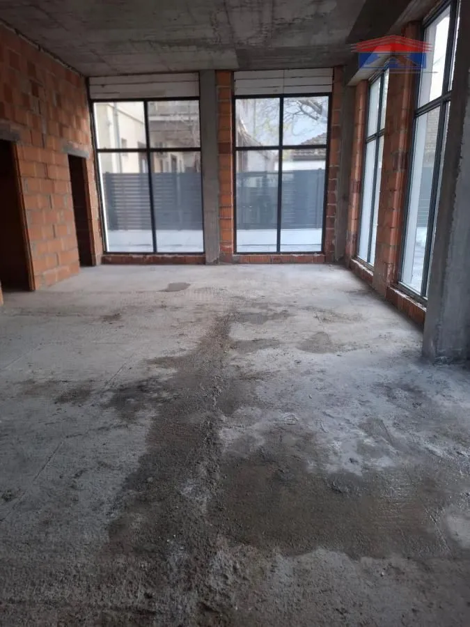 Rent, office space, 220m², Sajmište, Novi Sad