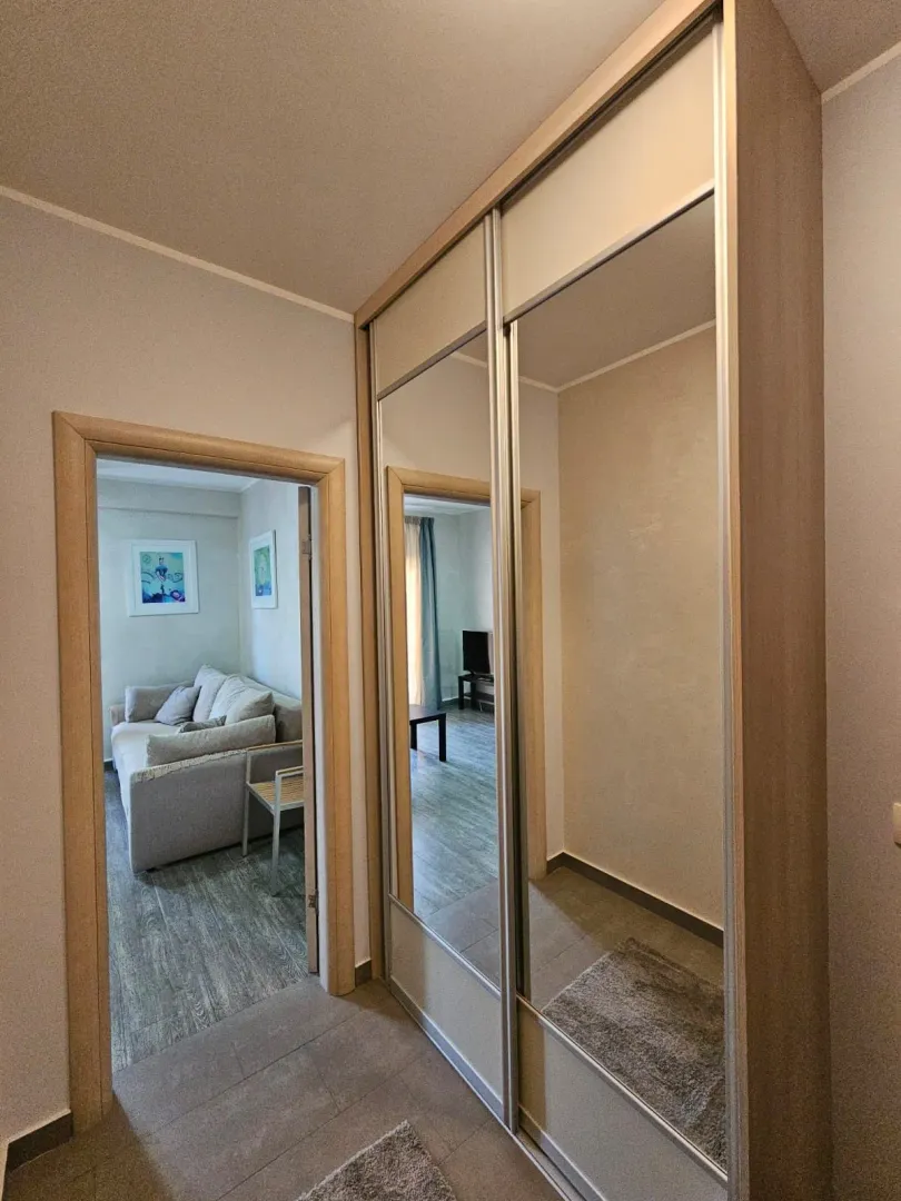 Izdavanje, jednosoban stan, 40m², Babin Do, Budva