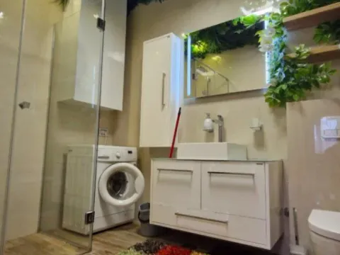 Izdavanje, dvosoban stan, 75m², Kalenić Pijaca, Vračar Sve Podlokacije - image 7