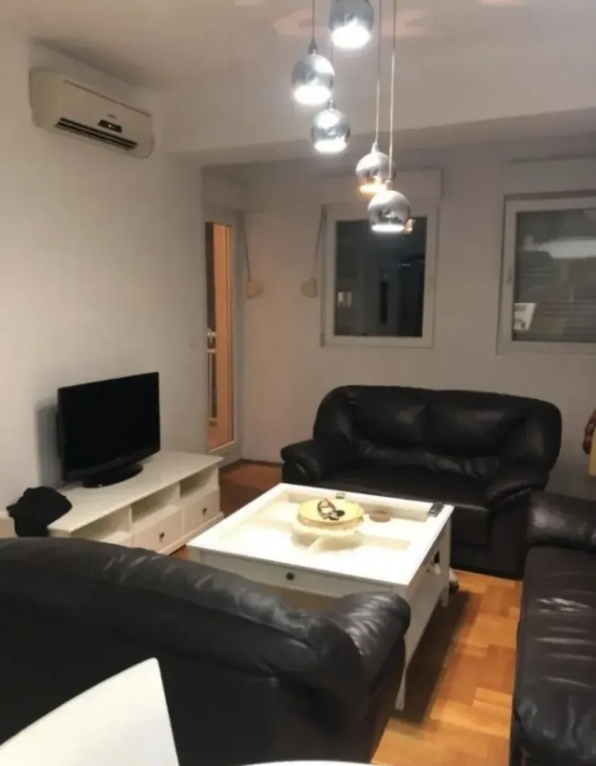 Rent, one bedroom apartment, 54m², City Kvart, Podgorica