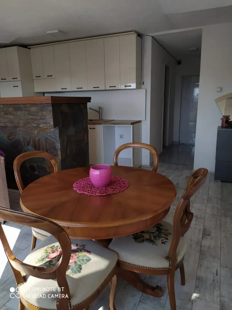 Izdavanje, trosoban stan, 60m², Medijana, Niš