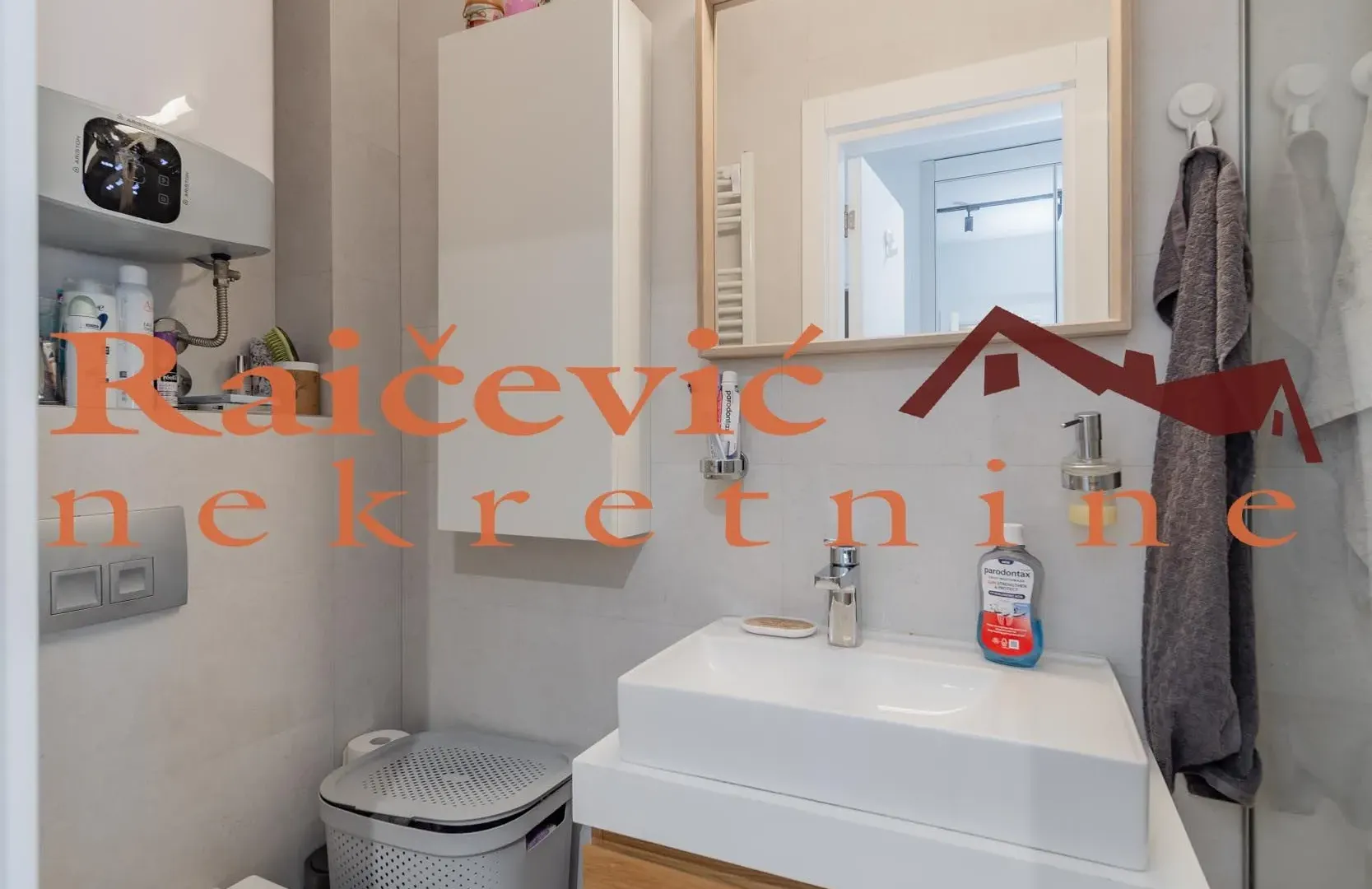 Sale, four bedroom apartment, 93m², Lekino Brdo, Voždovac Sve Podlokacije