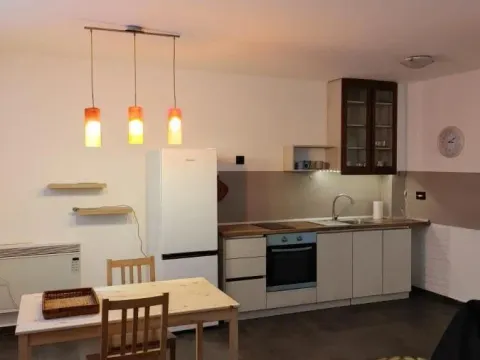 Stan in Zemun Sve Podlokacije